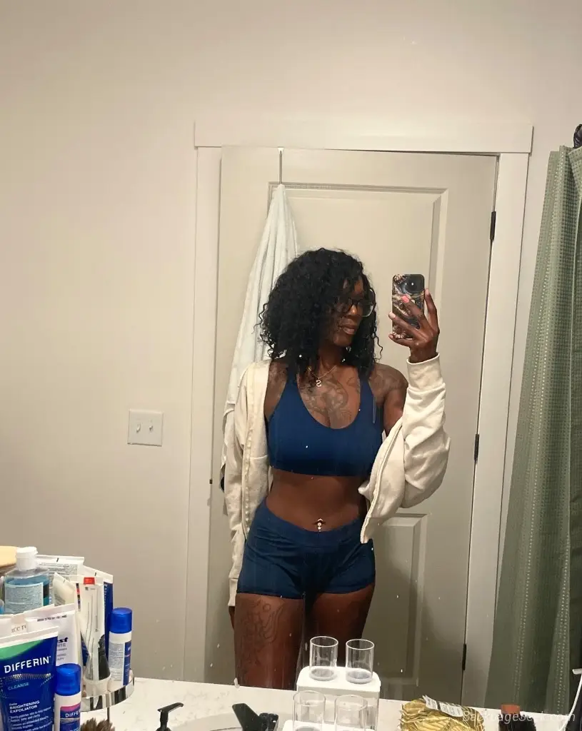 INCALLS-Im The Perfect Mix Of Sexy Sweet Chocolate FREAK her... in Philadelphia – Women Seeking Men photo 4