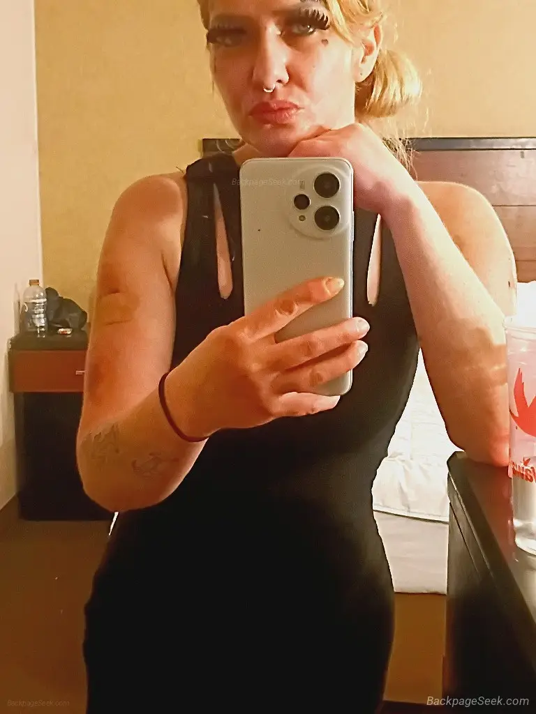 Hot and ready for you Daddy Thirsty Thursday Special Cum Cum... in Philadelphia – Women Seeking Men photo 2