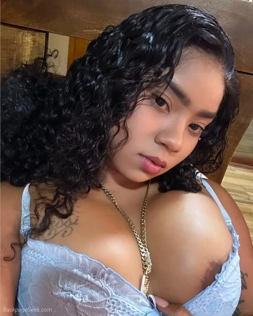 amor soy una rica caliente y exitante latina Dispuestaa complacer