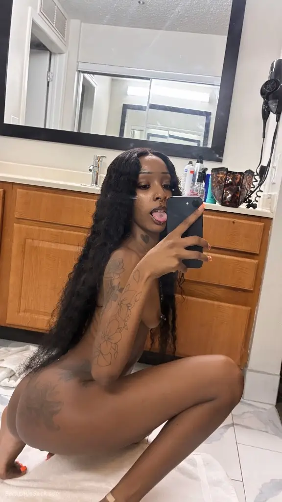 NO BJ SERVICE DUE TO MY WISDOM TOOTH its some good pussy her... in Philadelphia – Women Seeking Men photo 4
