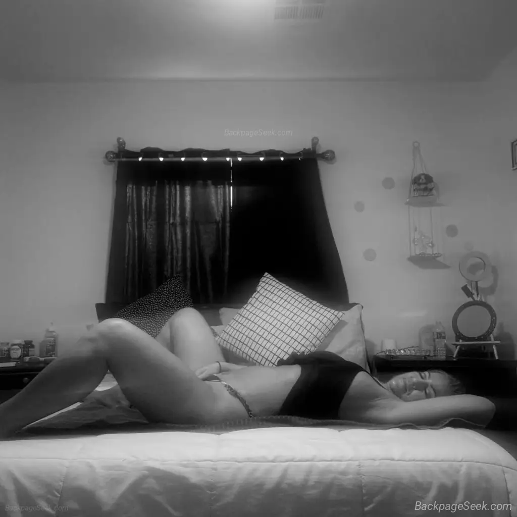 THIRSTY THONG THURSDAY let this sexy COUGAR quench your SEXU... in Phoenix – Women Seeking Men photo 4