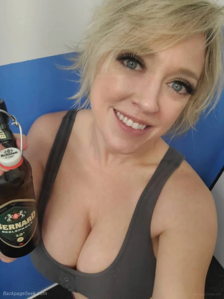 Looking for discreet company tonight in Phoenix – Women Seeking Men photo 3