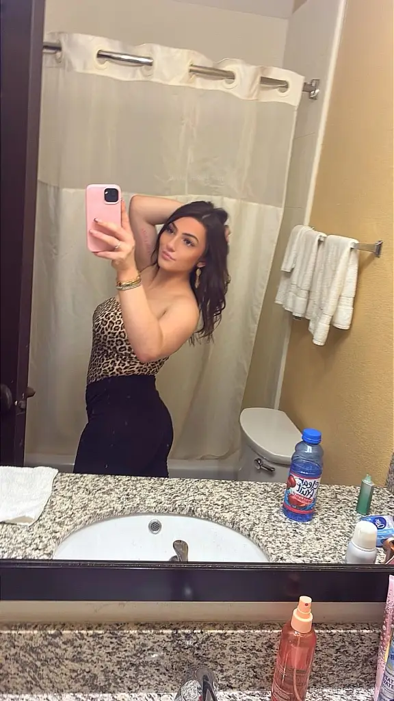 New in Town Visiting Specials Come Playyy Gfe Petite Creamy in Pittsburgh – Women Seeking Men photo 3