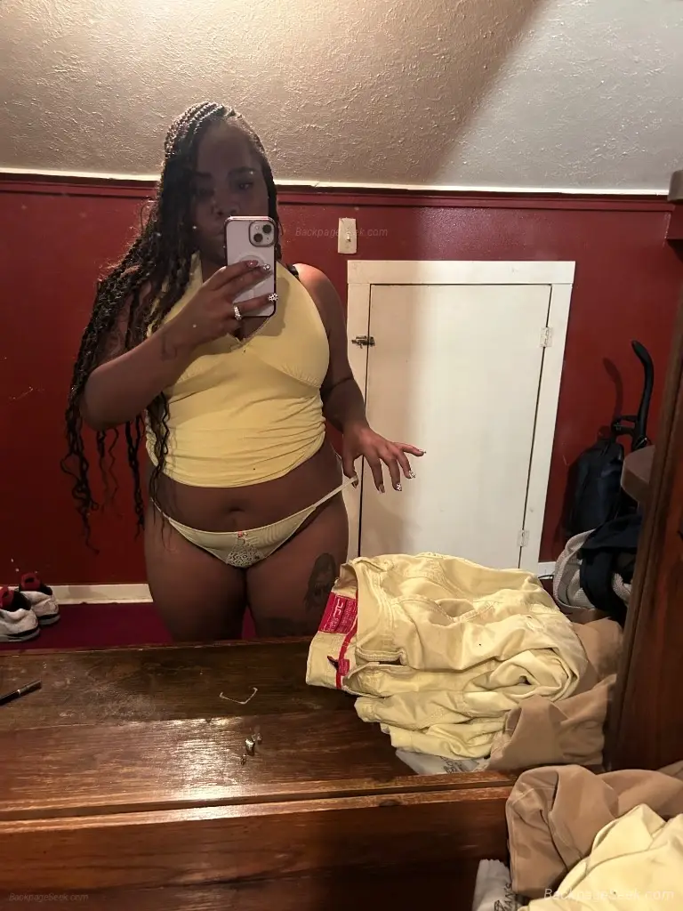 slutty party girl in Pittsburgh – Women Seeking Men photo 2