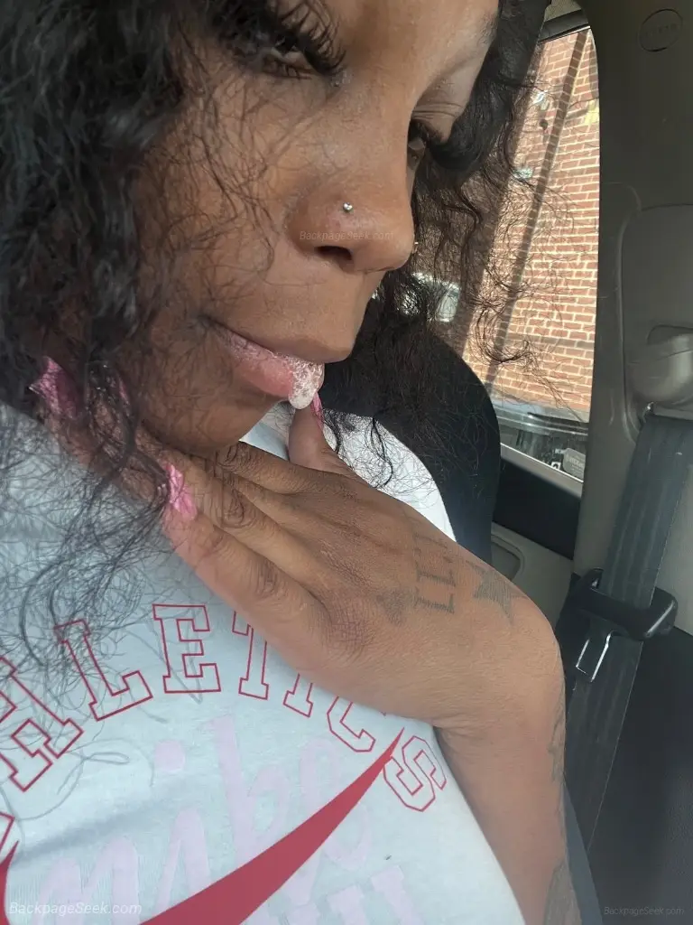 Carmel Dipped sweet and wet in Pittsburgh – Women Seeking Men photo 3