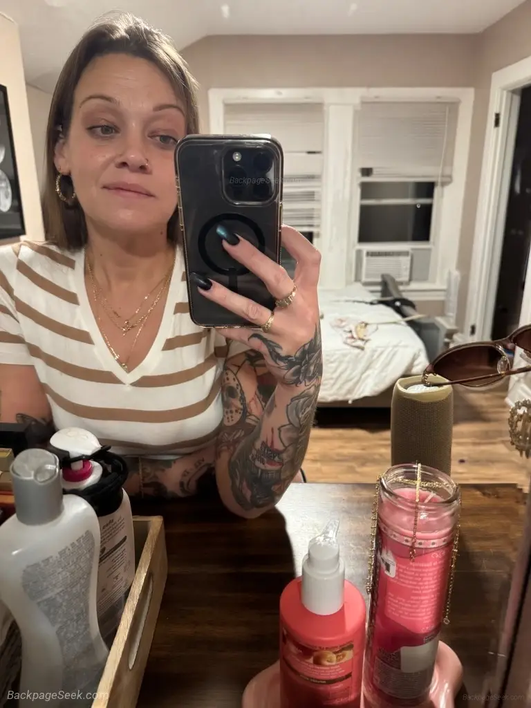Lets get into some late night shenigans in Pittsburgh – Women Seeking Men photo 6