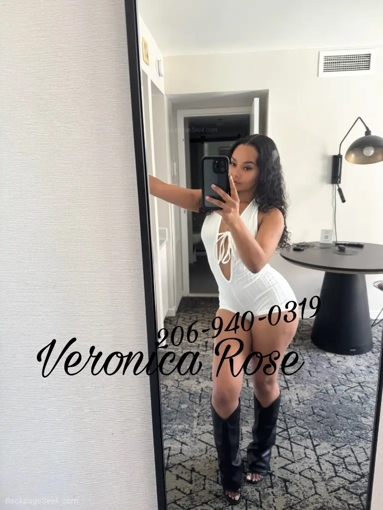 Veronica IN TOWN Lets Have Fun Babe in Portland – Women Seeking Men photo 4