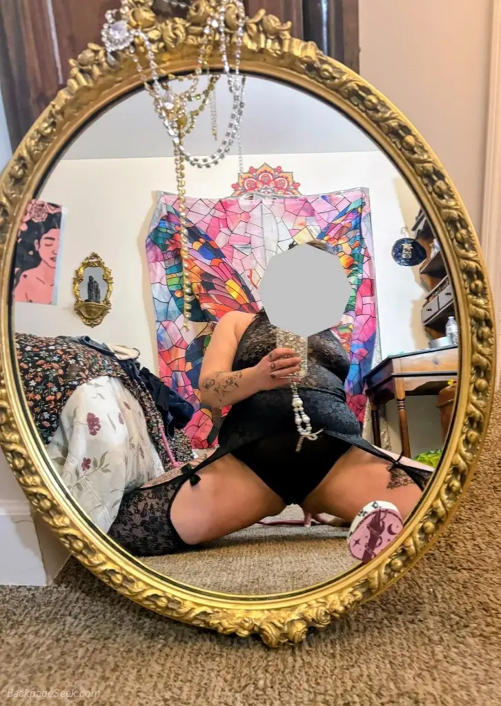 sexy latina near you in Portland – Women Seeking Men photo 6