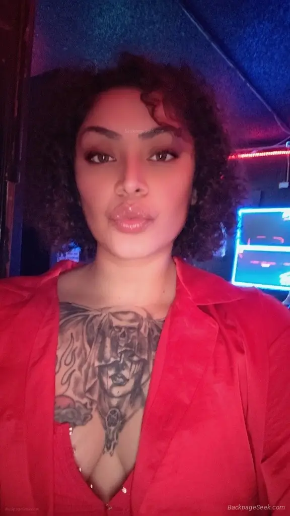 come get naughty with me PLAYFUL LATINA HERE FOR UR DARKEST... in Portland – Women Seeking Men photo 6