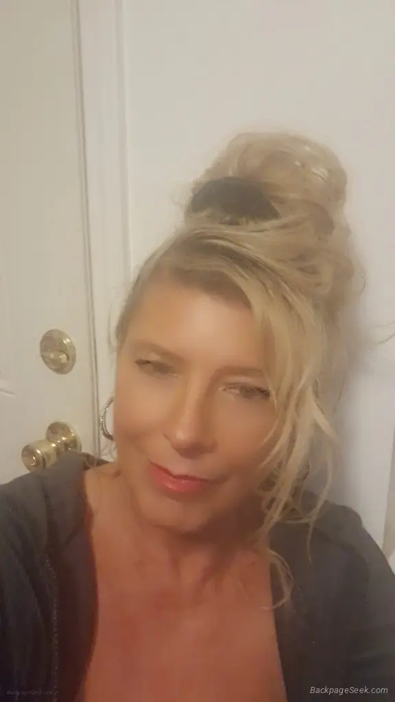 Sweet and Discreet in Portland – Women Seeking Men photo 3