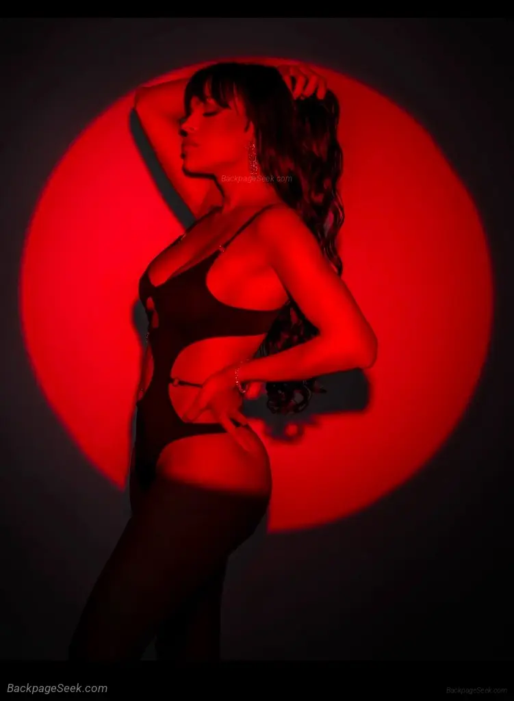 visitingIm ts my name is sandra in Providence – Women Seeking Men photo 3