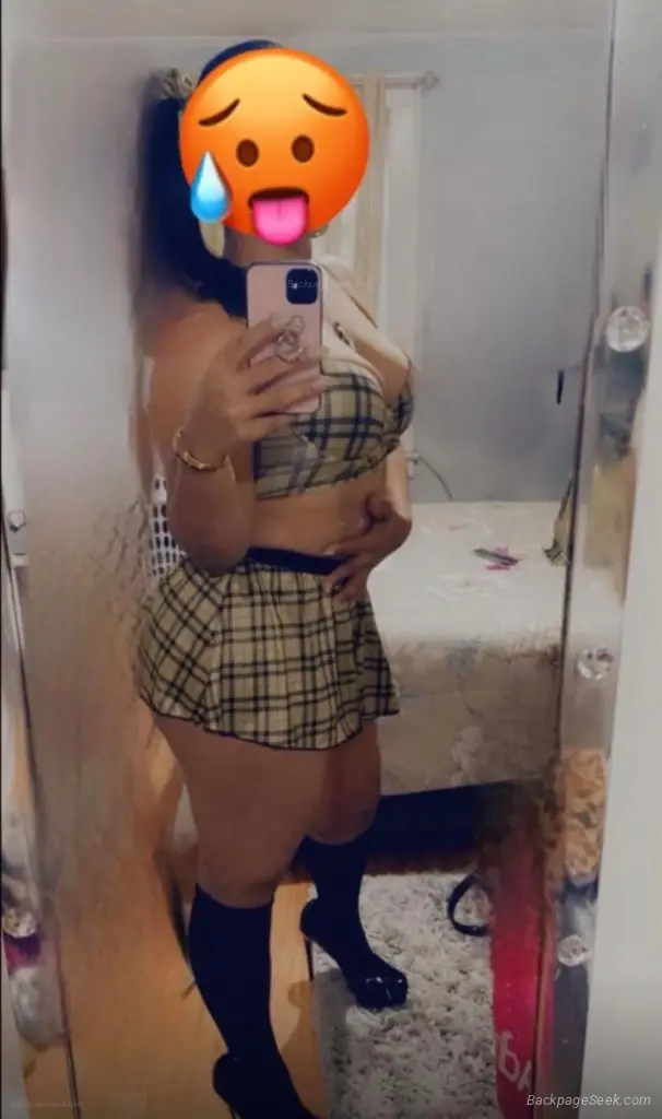 latina sexy culona te hacer pasar un rico tiempo