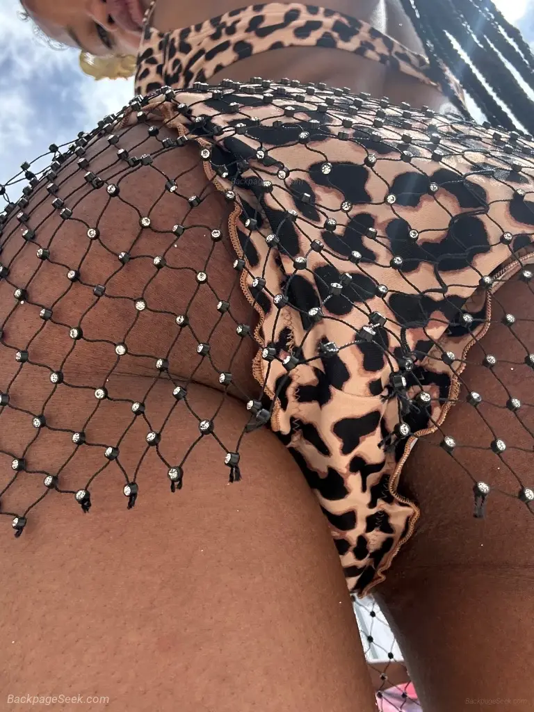 OUTCALLs ONLY ready to bring you excitement and pleasure in Queens – Women Seeking Men photo 5