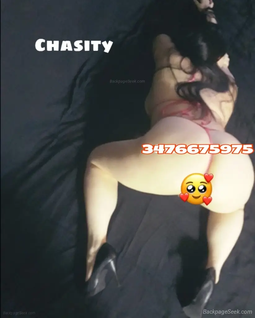 Incalls Cute Curvy Brunette in Queens – Women Seeking Men photo 5