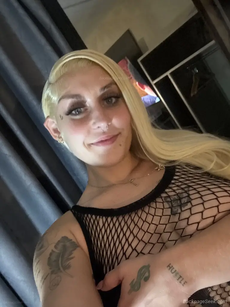 BUBBLY BLONDE WITH EXCEPTIONAL SERVICE IN OUTCALL AVAILABLE NOW