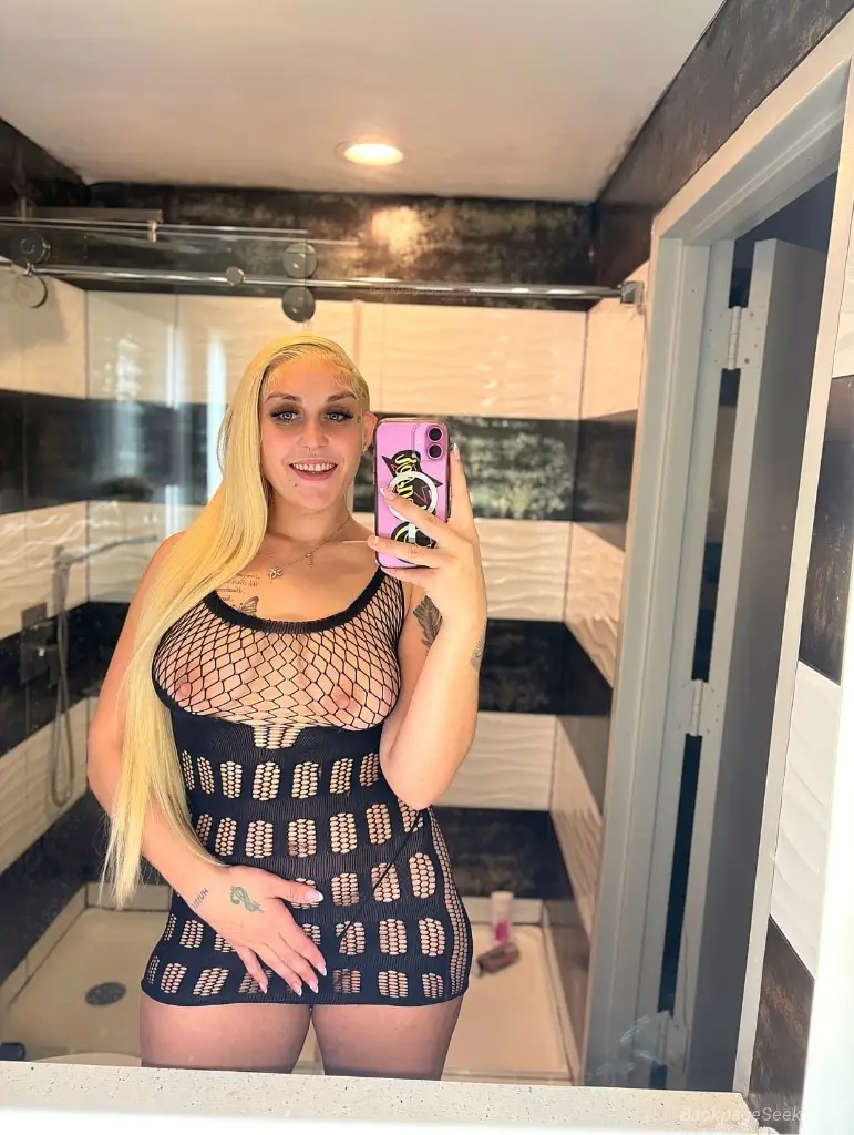 BUBBLY BLONDE WITH EXCEPTIONAL SERVICE IN OUTCALL AVAILABLE... in Queens – Women Seeking Men photo 2
