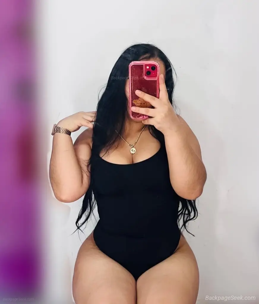Hola mis amores in Raleigh – Women Seeking Men photo 2