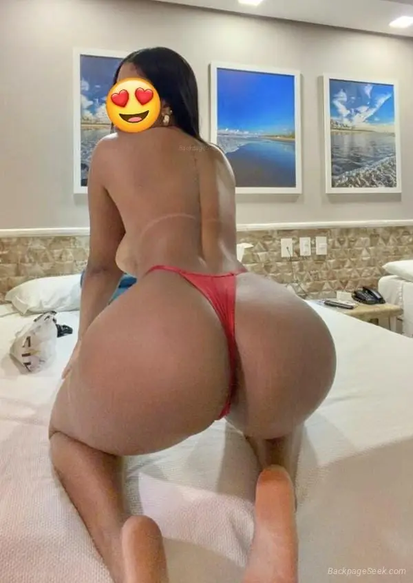 REAL WHITE LATIN GIRL IN YOUR AREA WITH VERY COMFORTABLE PLA... in Raleigh – Women Seeking Men photo 4