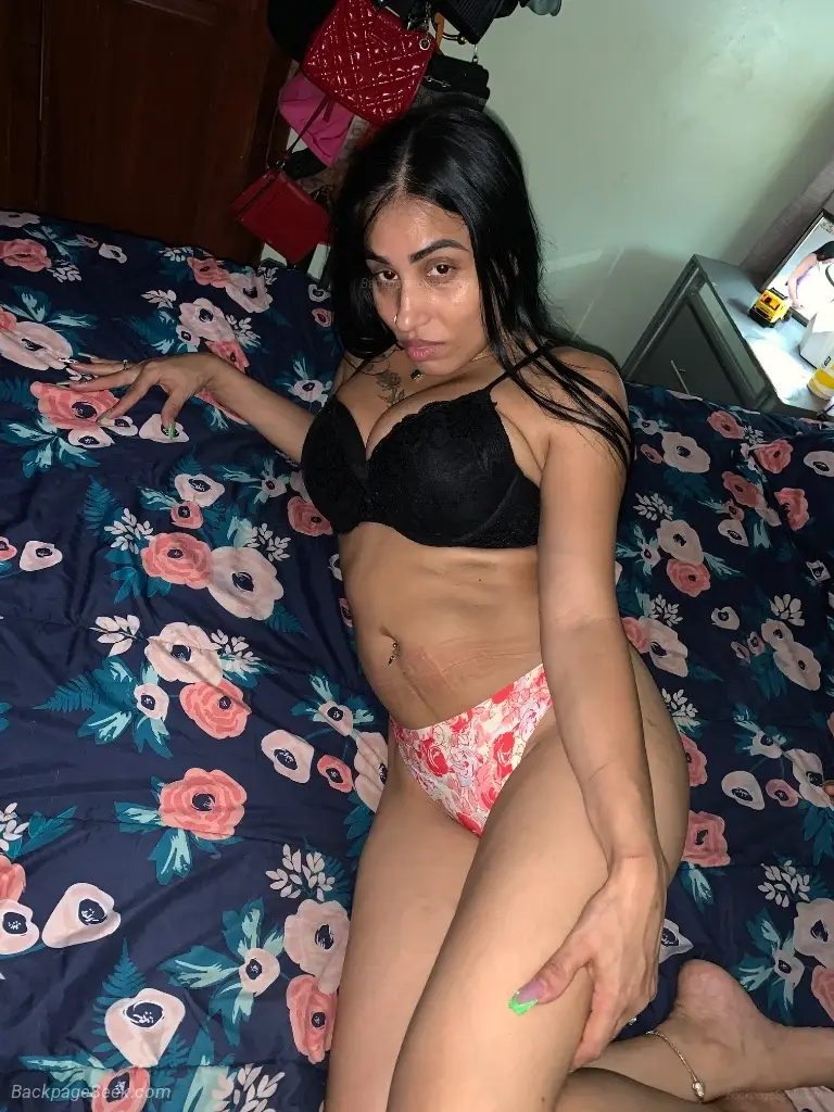 sexy latina available in Raleigh – Women Seeking Men photo 4