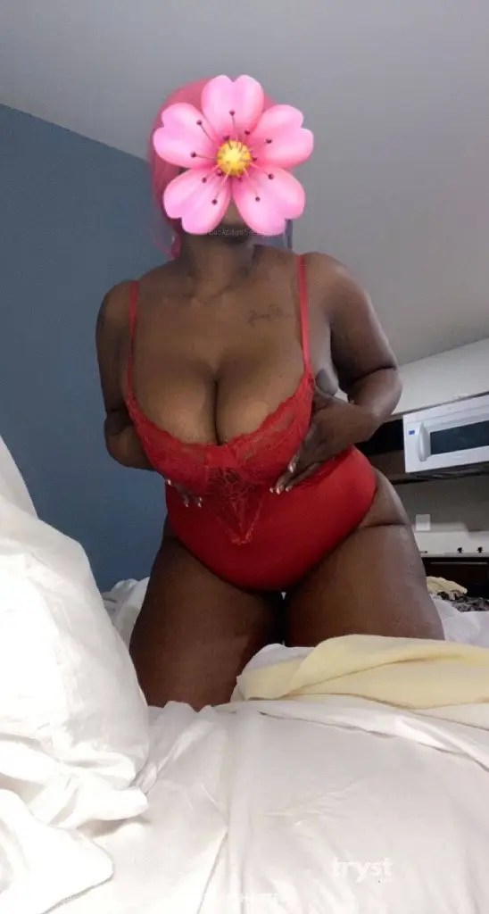 BEST IN THE CITY OUTCALL ONLY JUICY SOFT THICK TIGHT AND SUP... in Raleigh – Women Seeking Men photo 3