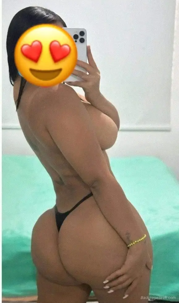 Hello love I am a very sexy Latina girl willing to take plea... in Raleigh – Women Seeking Men photo 2