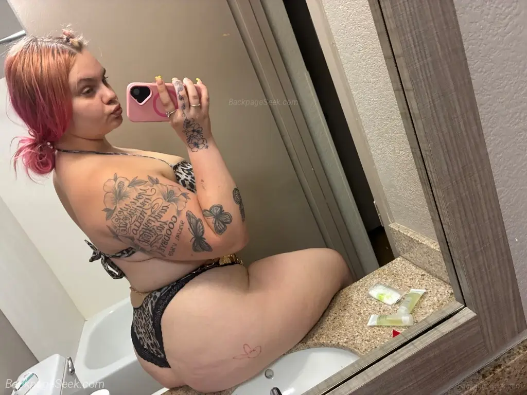 THICK SNOBUNNY Leaving Soon Come have an amazing time w Benz... in Richmond – Women Seeking Men photo 6