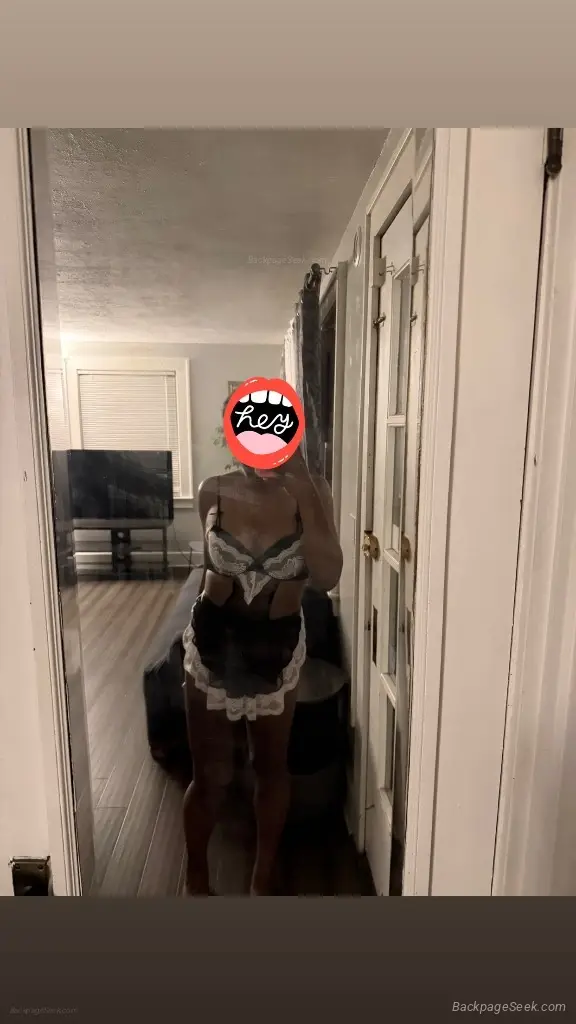 COME SEE MISS LILAH'S NAUGHTY MAID SERVICE YOUR FAV HOUSE in Rochester – Women Seeking Men photo 6