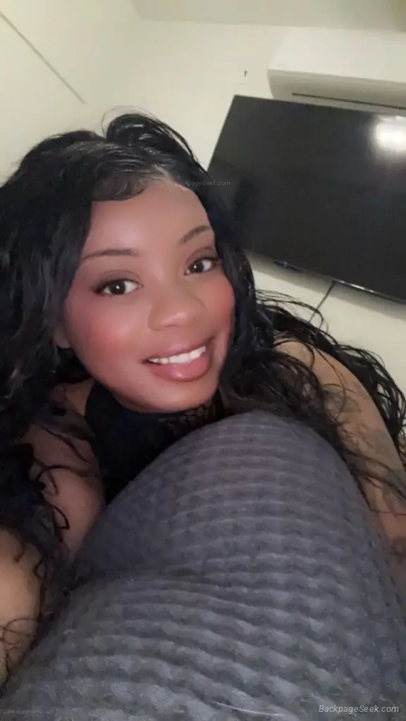 IN OUT SPECIAL FACETIME SHOWS I LOVE PLAYIN ON CAMERA in Sacramento – Women Seeking Men photo 5