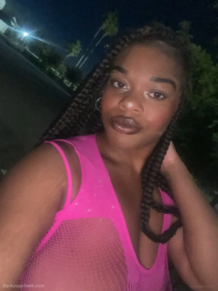 thicc curvy horny throat in Sacramento – Women Seeking Men photo 3