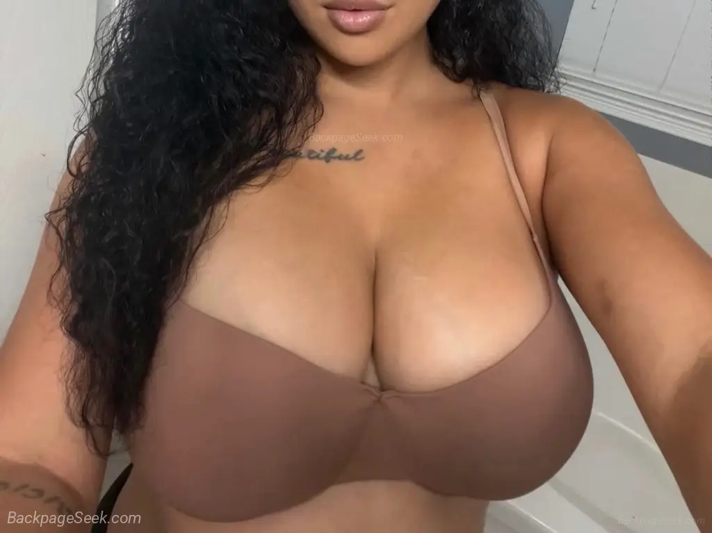 I m a professional hit me up if you re down to have fun in Salt Lake City – Women Seeking Men photo 5
