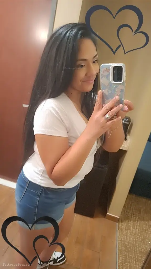 Beauty That Comes With a Warning Label in San Antonio – Women Seeking Men photo 2