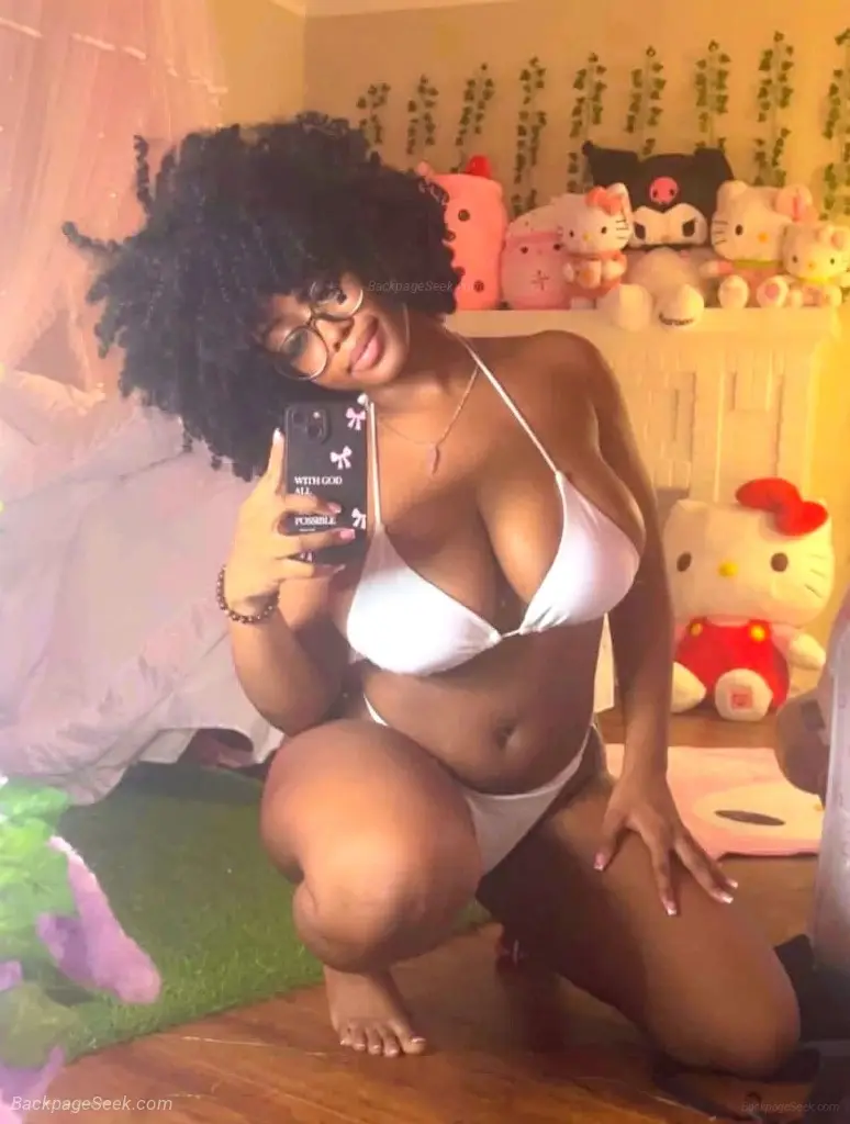 I am black beauty chocolate Queen I am available incall or o... in San Antonio – Women Seeking Men photo 5