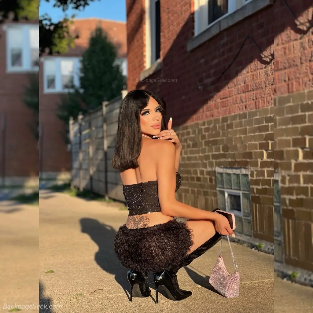 barbie visting ultimos dias in San Antonio – Women Seeking Men photo 4