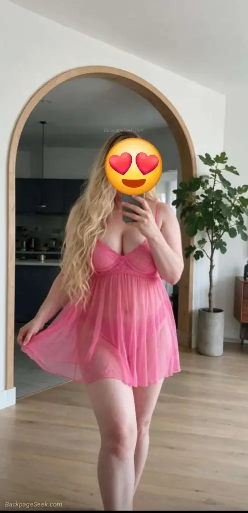 Hispanic Curvy Fun Classy A Little Unexpected in San Antonio – Women Seeking Men photo 5