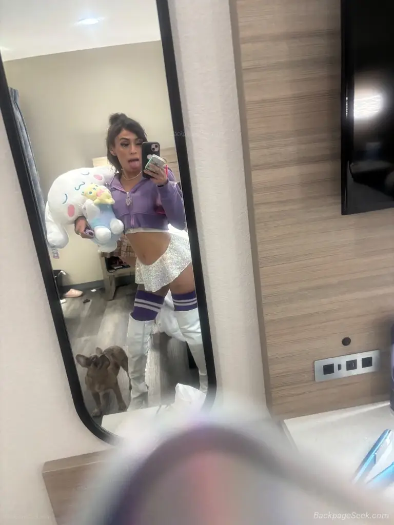 delaying one last day my B DAY last day BELLA s sweet Squirt... in San Diego – Women Seeking Men photo 4