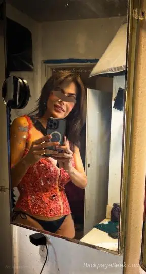 SEXY FUN MILFY CALLS ONLY NO TEXT