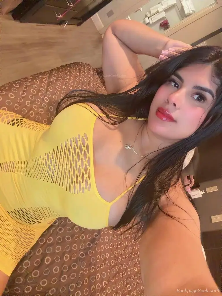VEN AMOR ESTOY DISPONIBLE RICA COLOMBIANA PUTONGA Y DE CULO GRANDE