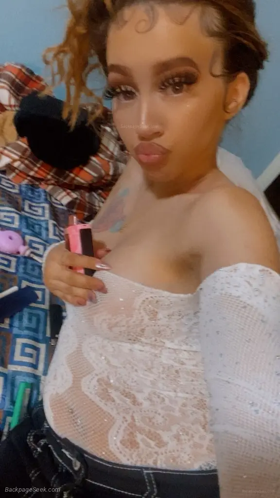 IN TOWN ONLY FOR NOW Sexy Petite Bombshell HEAD DOCTOR In s in San Francisco – Women Seeking Men photo 5