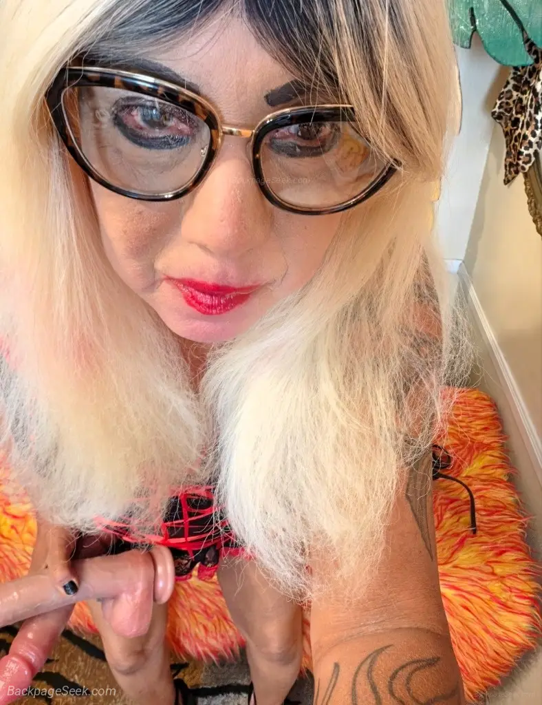 VERY GENEROUS OUTCALL ONLY in San Gabriel Valley – Women Seeking Men photo 4