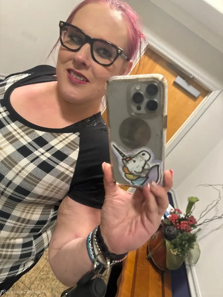 Cum over and shoot it all over my face w San Jose s very bes... in San Jose – Women Seeking Men photo 2