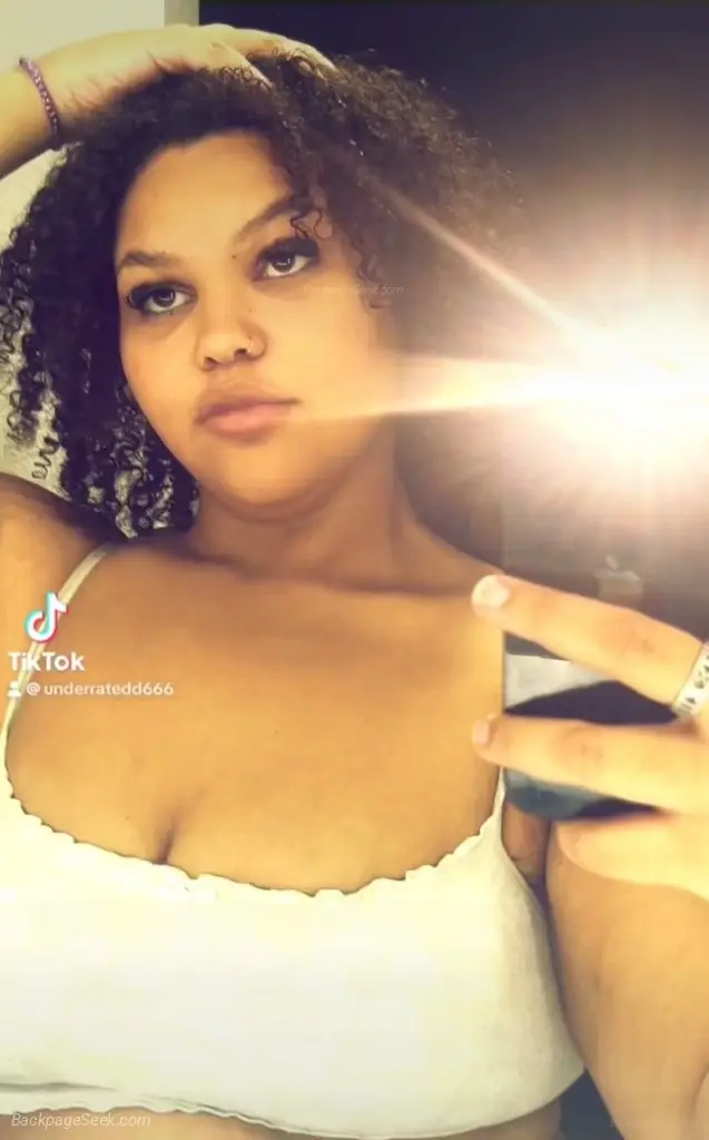 Im Back for A Little Cute But Sexy Fat PRETTY Pussy Lightskin.. Ask and