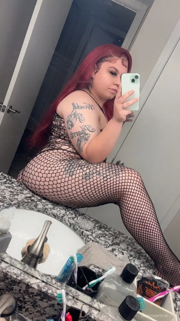 LAST DAY DEALS Tight pussy fire head & a great personality