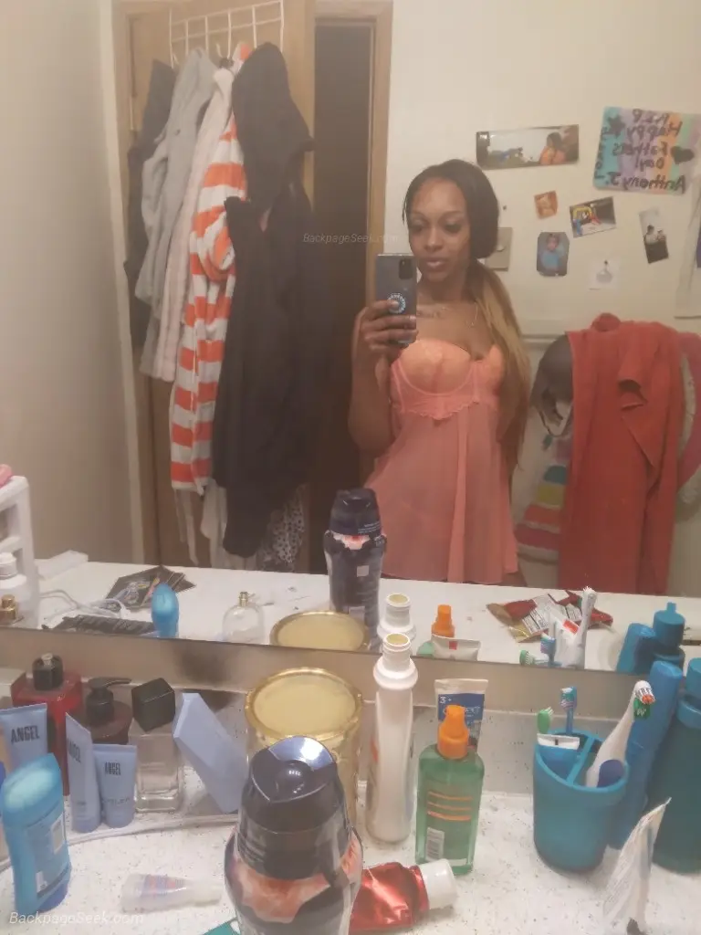 Unforgettable Ruby in Seattle – Women Seeking Men photo 6