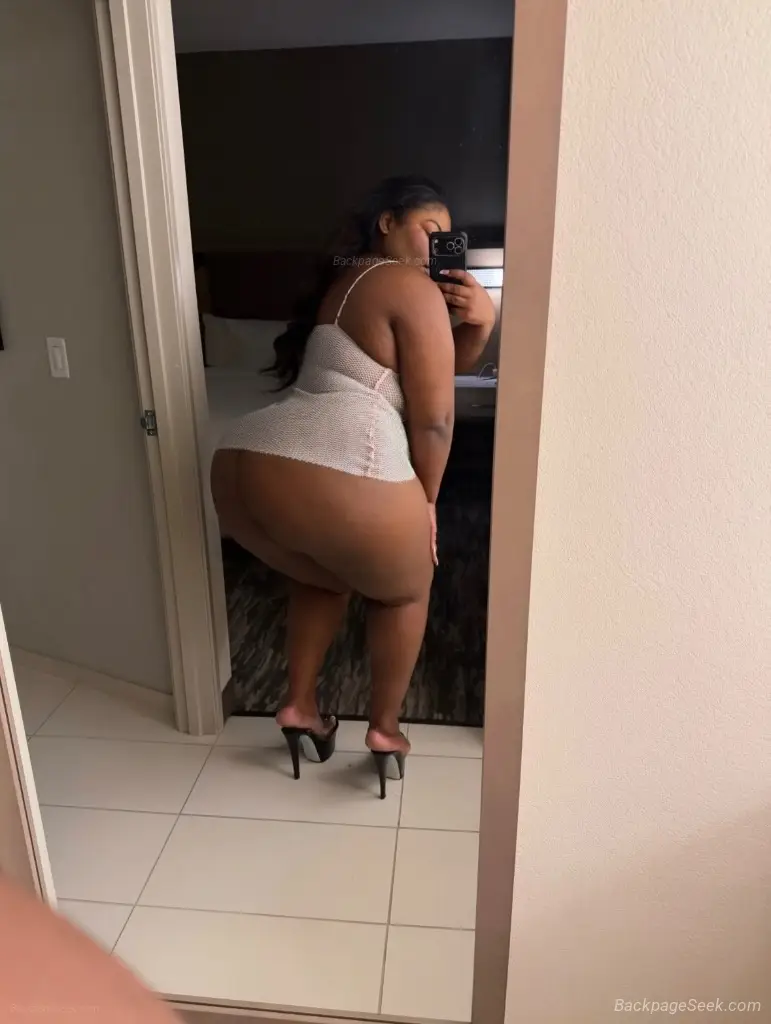 Sexy thick chocolate Incall & outcalls available 24/7