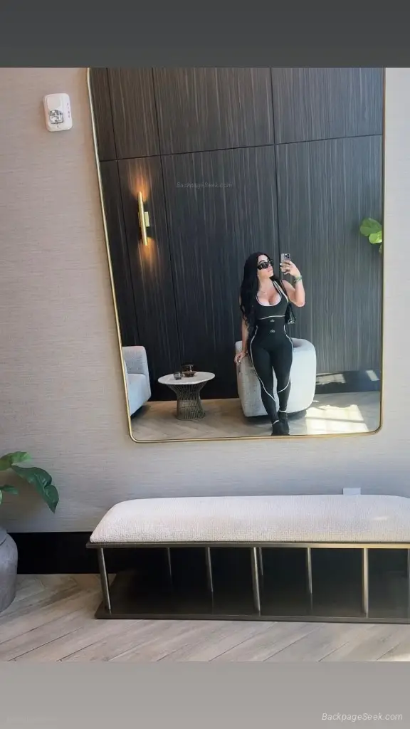 Bellevue - TRANSEXUAL GISELLE AVAILABLE NOW