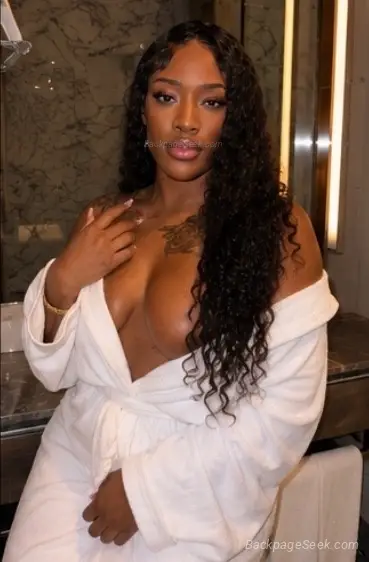 Your favorite is back in Seattle – Women Seeking Men photo 2