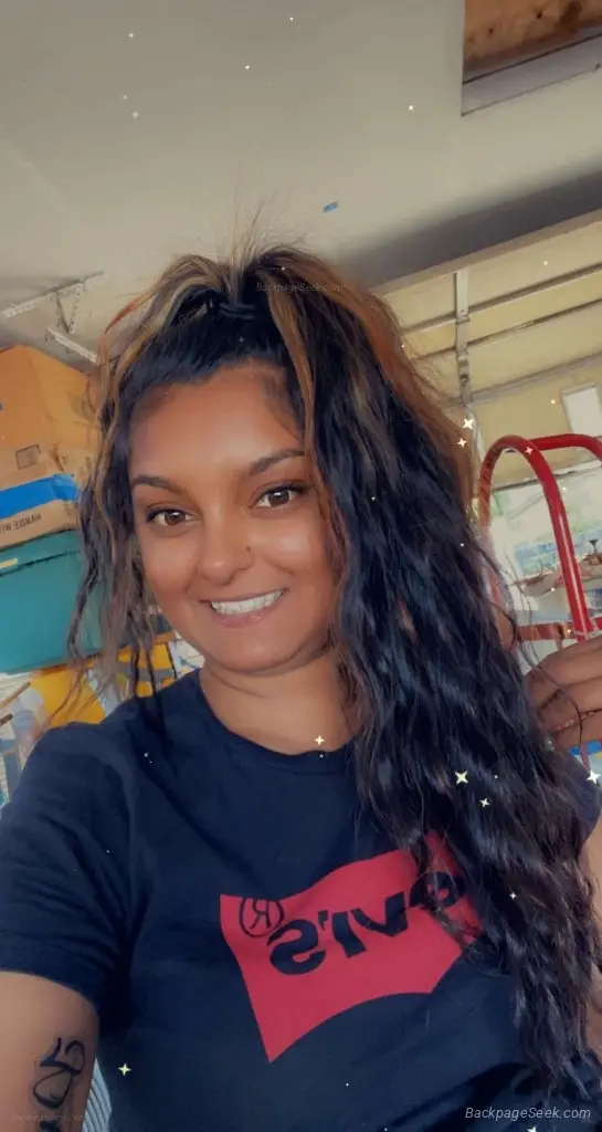 Experience The Magic Or Get Punished With A Gorgeous Hindu in Seattle – Women Seeking Men photo 2