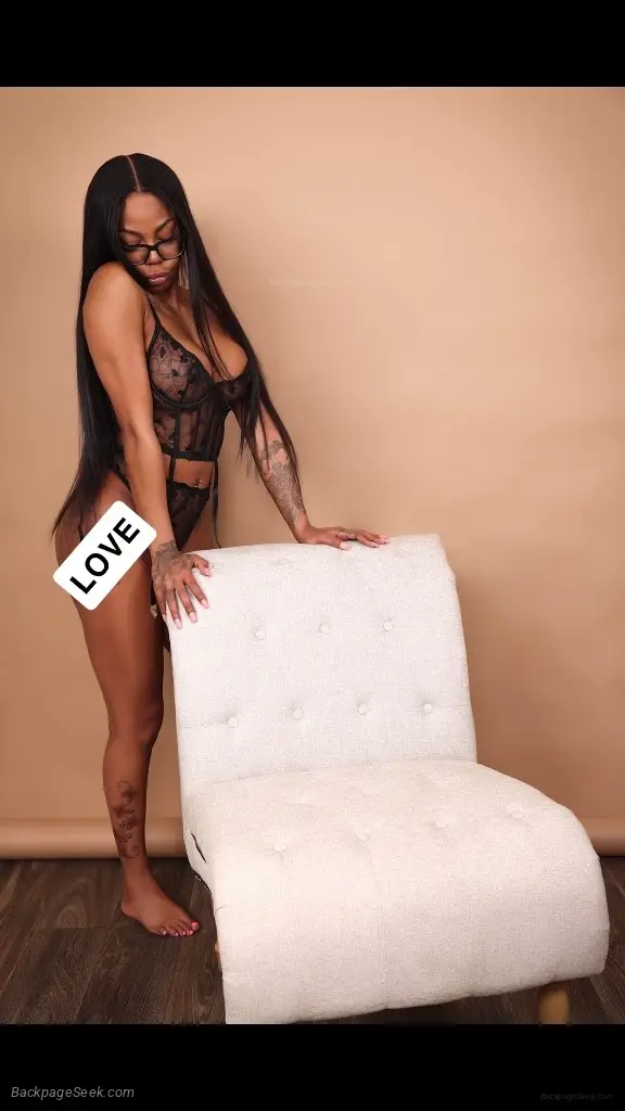 INCALLS ONLY INCALLS ONLY NEW EXOTIC PETITE HOttie W PORNSTA... in Seattle – Women Seeking Men photo 5