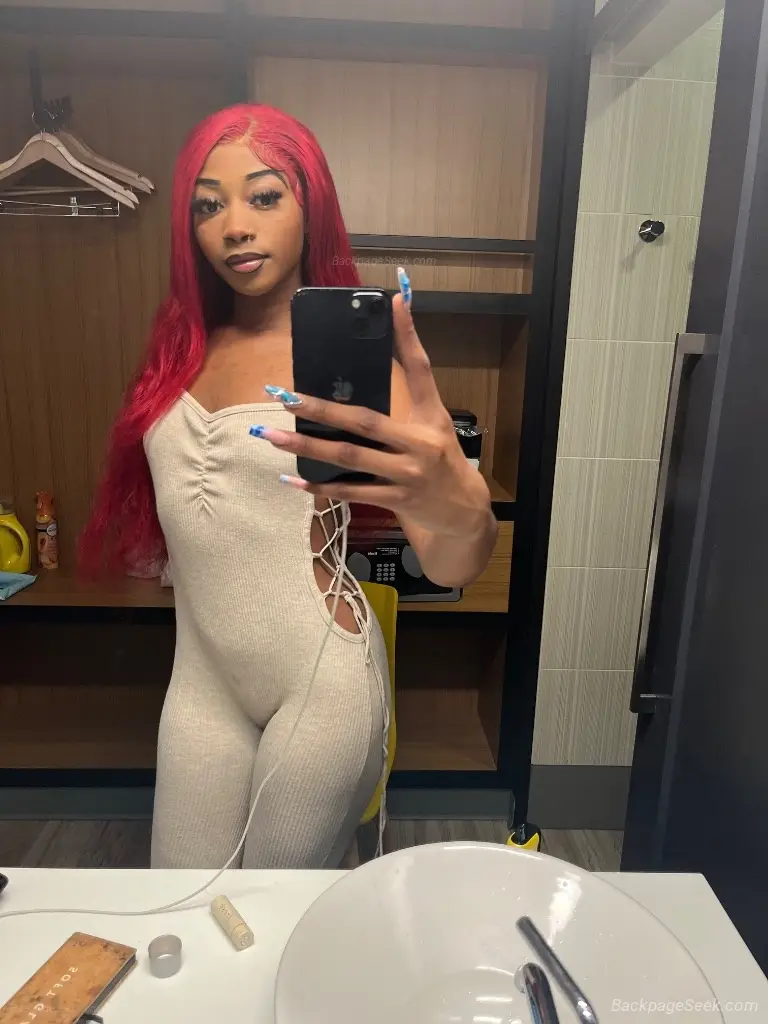 sexy petite wet fun girl cum have some fun Incall or in your... in Seattle – Women Seeking Men photo 2