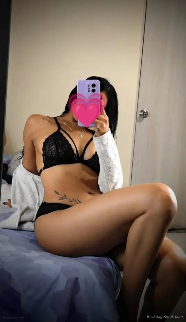 Llegu dispuesta complacerte papi in Seattle – Women Seeking Men photo 2